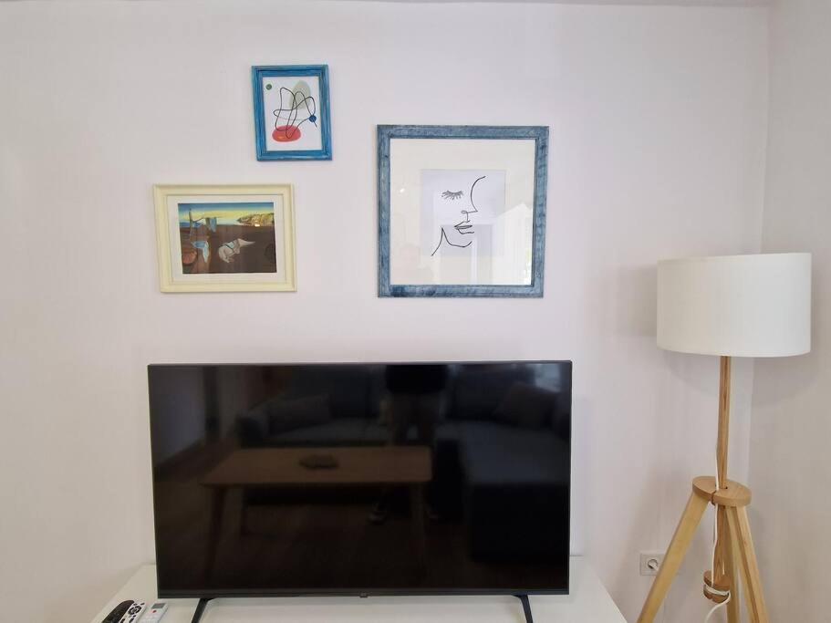 Moderno Apartamento Sevilla Zona Nervion. Wifi/Ac Luaran gambar