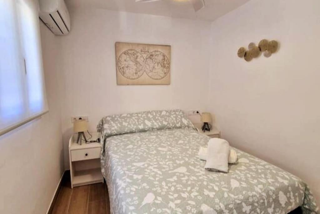 Moderno Apartamento Sevilla Zona Nervion. Wifi/Ac Luaran gambar